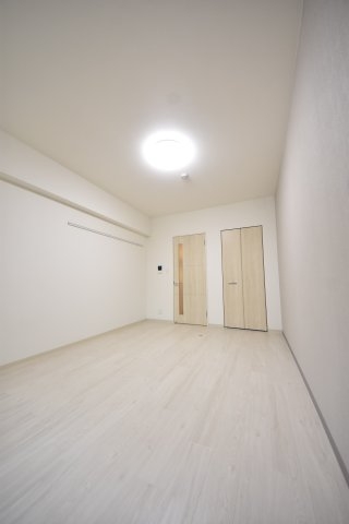 リベルタ元町通