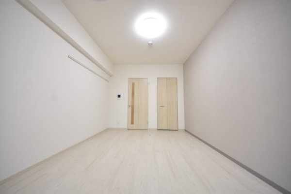リベルタ元町通