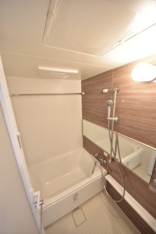 リベルタ元町通