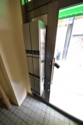 隆源ビル