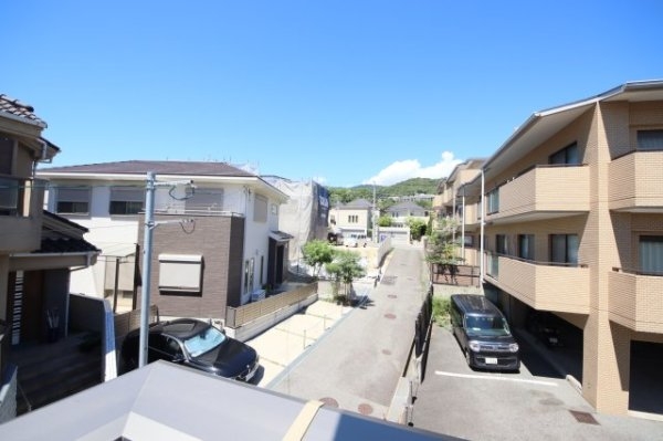 西岡本戸建