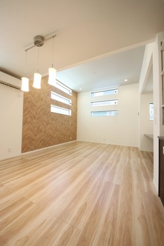 西岡本戸建