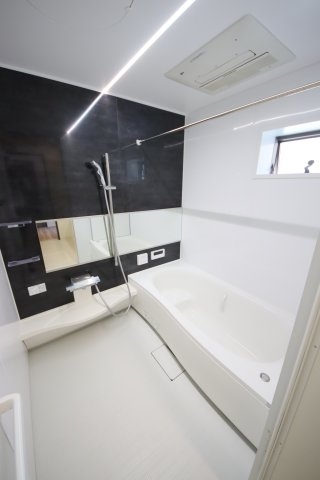 西岡本戸建