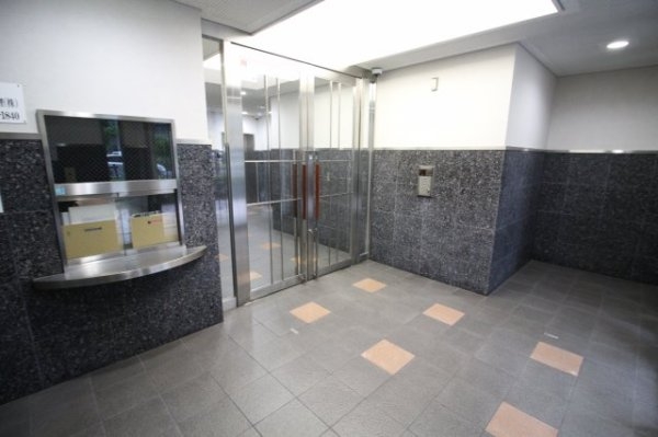 エスリード三宮第3(エントランス)