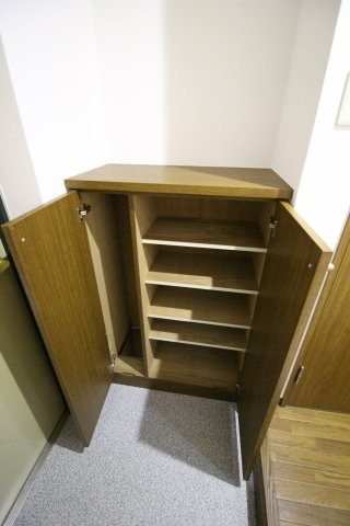 エスリード三宮第3(収納)