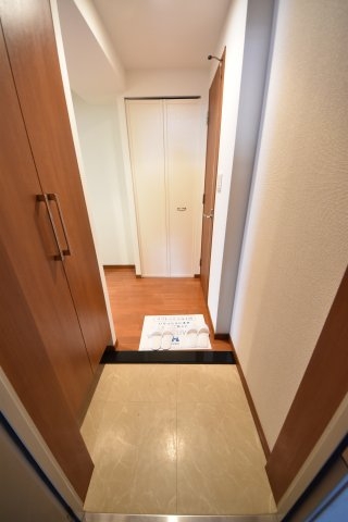 神戸市中央区八幡通１丁目のマンション