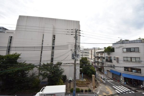 ビリオン日暮