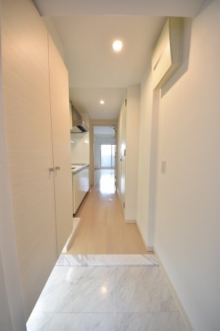 アドバンス三宮グルーブ(玄関)