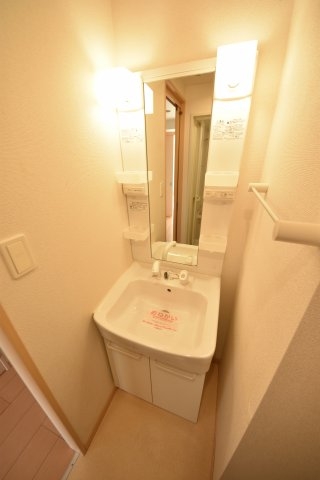 ネスト割塚