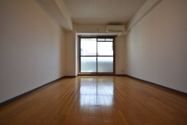 B-RISE元町
