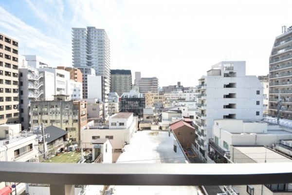B-RISE元町