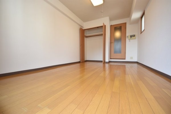 B-RISE元町