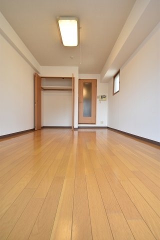 B-RISE元町