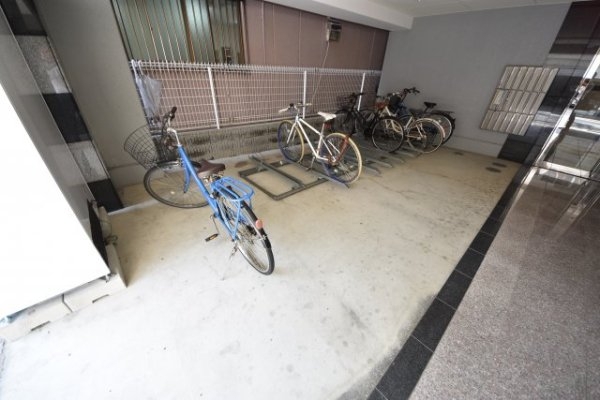B-RISE元町