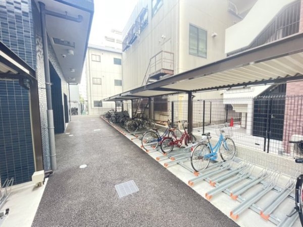 プレサンス兵庫駅前