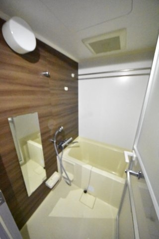 インプルーブ三宮イースト