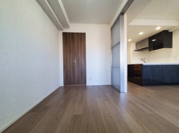 リーガル神戸三宮2