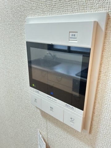 タカマツ神戸駅南通