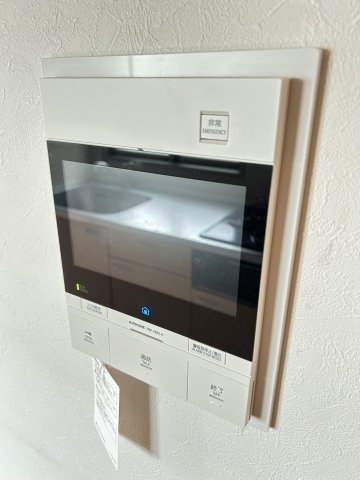 タカマツ神戸駅南通