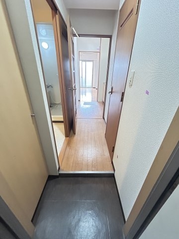 タカマツ神戸駅南通