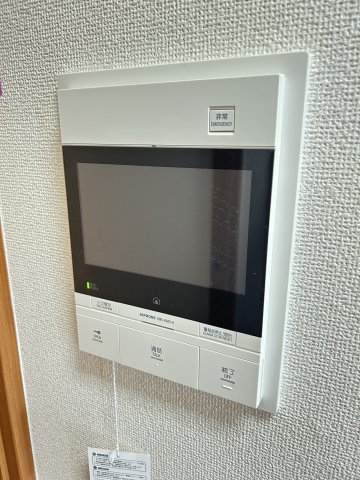 タカマツ神戸駅南通