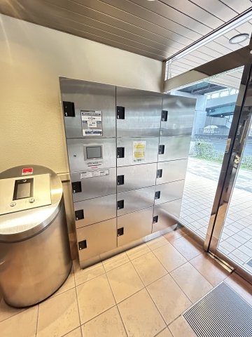 タカマツ神戸駅南通