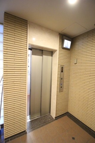 フロイデ