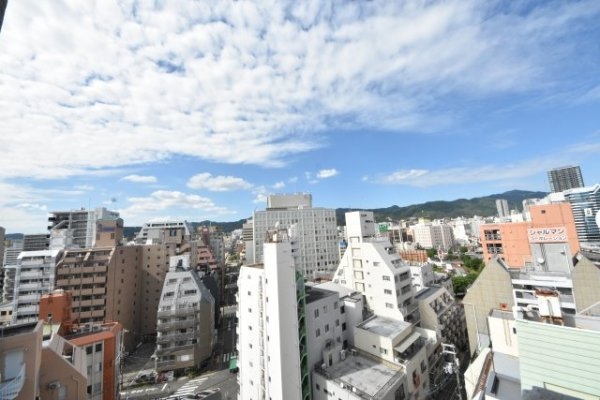 エスティ・ロアール神戸駅前