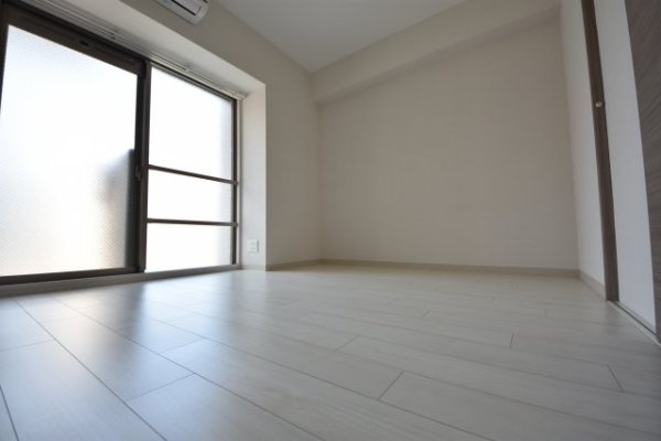 ララプレイス三宮ルミナージュ