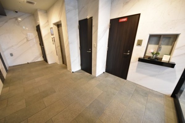 ララプレイス三宮ルミナージュ