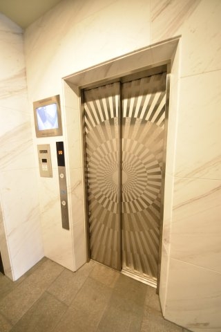 ララプレイス三宮ルミナージュ