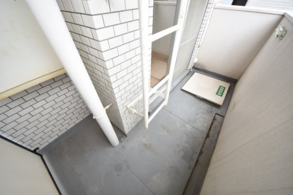 神戸市中央区中山手通４丁目のマンション