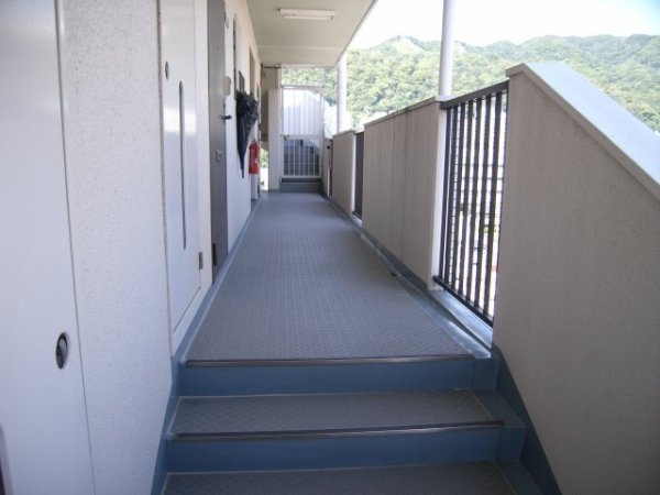 神戸市中央区中山手通４丁目のマンション