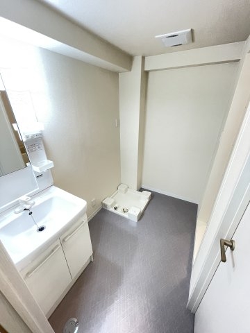 京屋ホームズ
