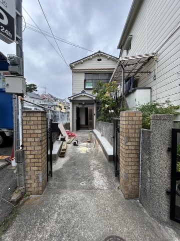 会下山町2丁目戸建て