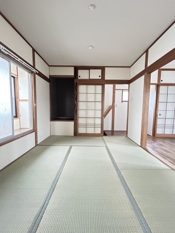 会下山町2丁目戸建て