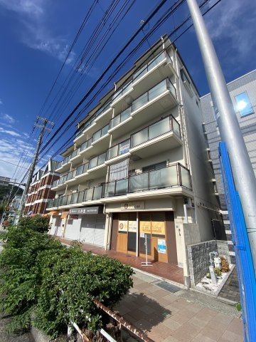 SHALOMHIRANO