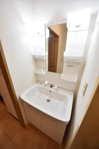 中山手ガーデンパレスC棟
