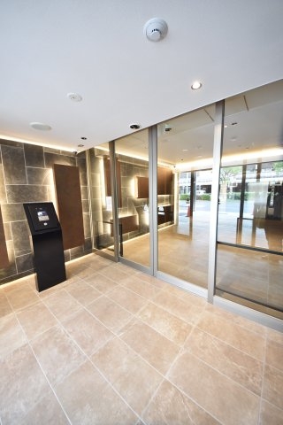 GENOVIA神戸湊川公園