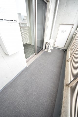 g+(バルコニー)