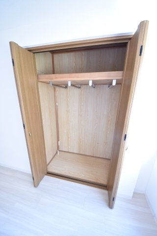 新井マンション(収納)