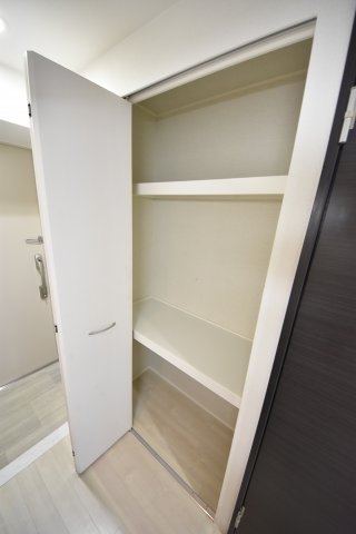 アプリーレ三宮磯上公園(収納)