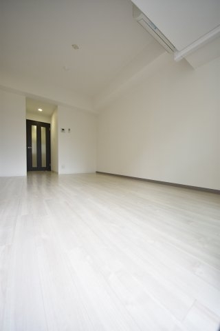 アプリーレ三宮磯上公園(リビング)