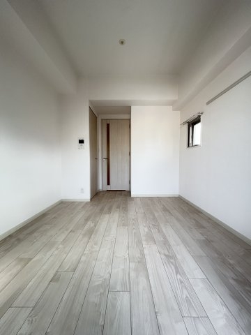 プレサンスKOBEティアラ(リビング)