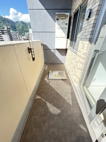 神戸市中央区琴ノ緒町1丁目のマンション(バルコニー)