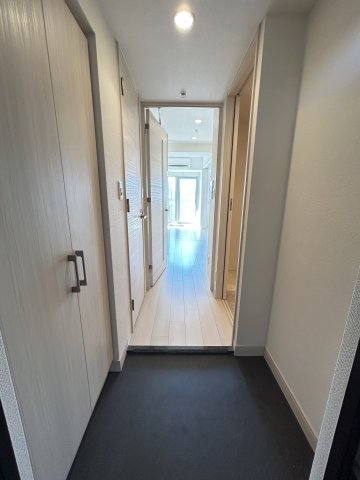 神戸市中央区琴ノ緒町1丁目のマンション(玄関)