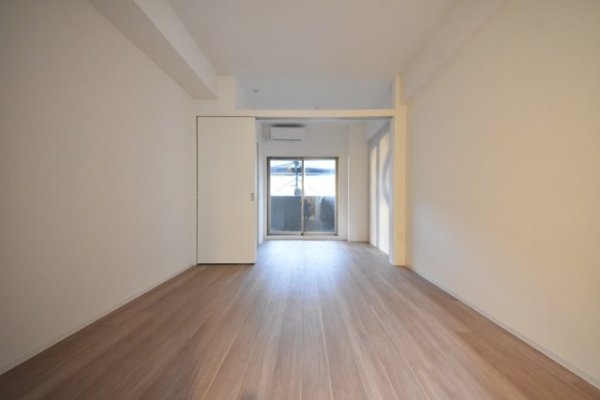 セレニテ神戸元町プリエ