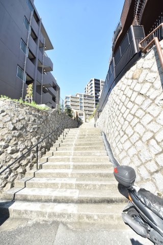 ヒルズ(エントランス)