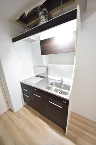 セレニテ神戸ミラクノール(キッチン)