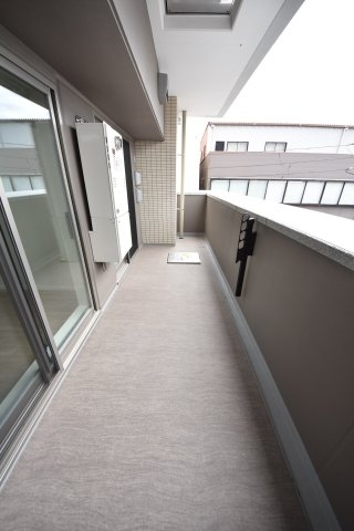 ワコーレザ・神戸旧居留地レジデンスタワー(バルコニー)